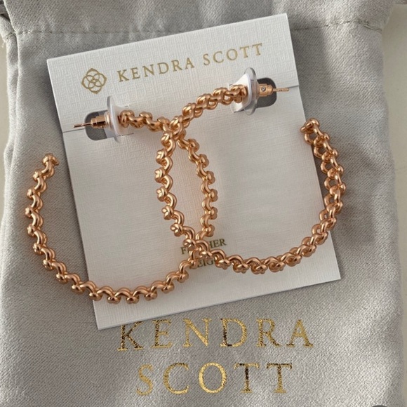 Kendra Scott Jewelry - Kendra Scott Fallyn Hoop Earrings, Rose Gold-Plated!